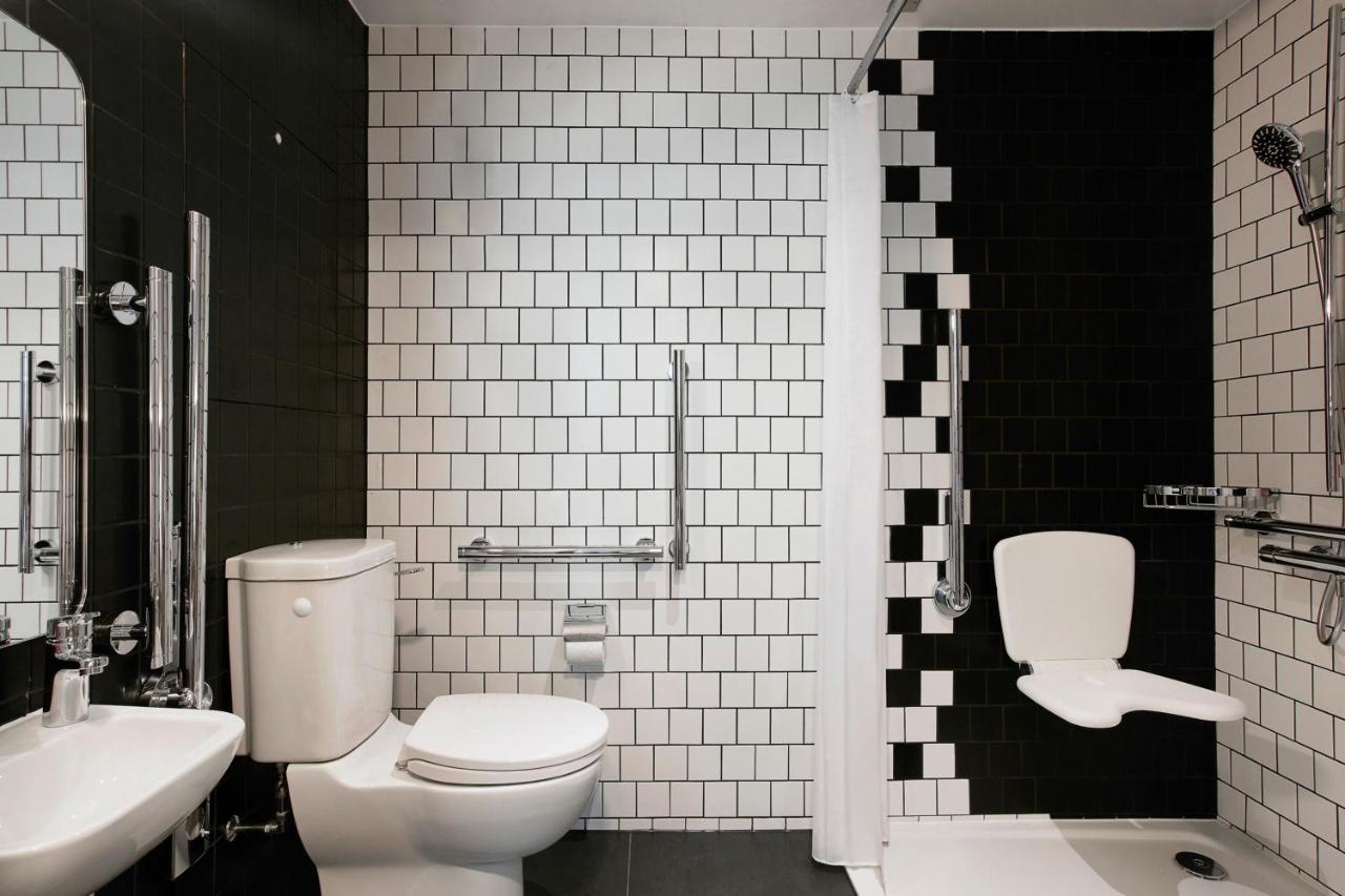 Moxy Manchester City Екстер'єр фото